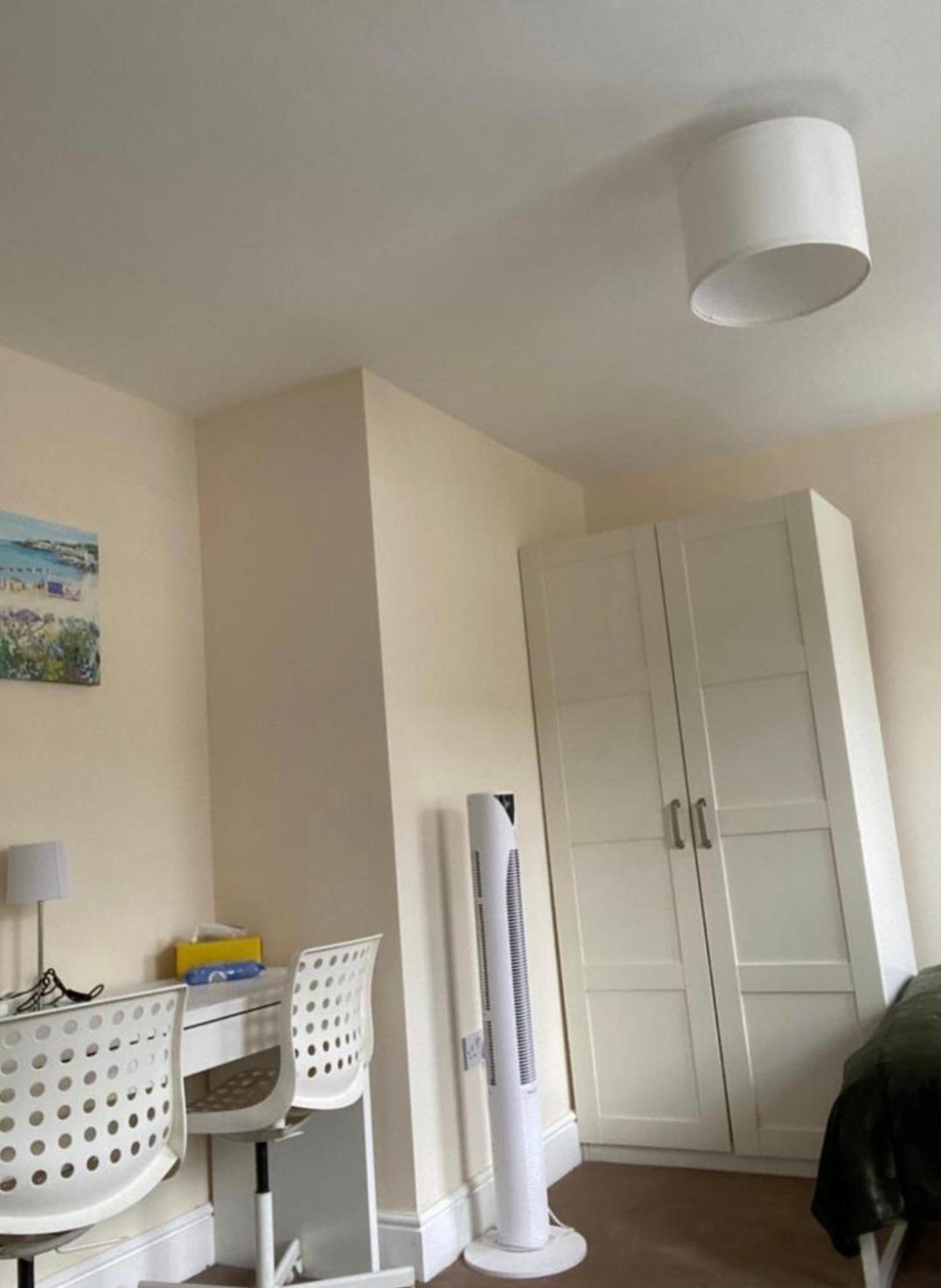 Lovely Private Rooms In Camden, Central Лондон Екстер'єр фото
