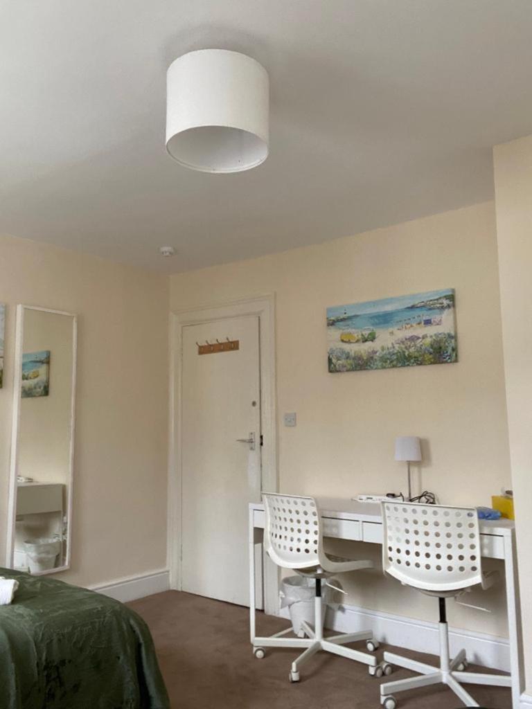 Lovely Private Rooms In Camden, Central Лондон Екстер'єр фото