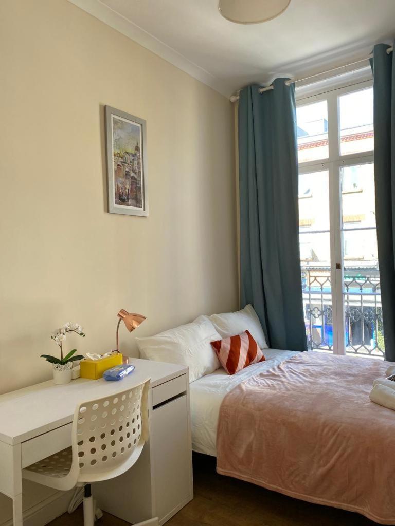 Lovely Private Rooms In Camden, Central Лондон Екстер'єр фото