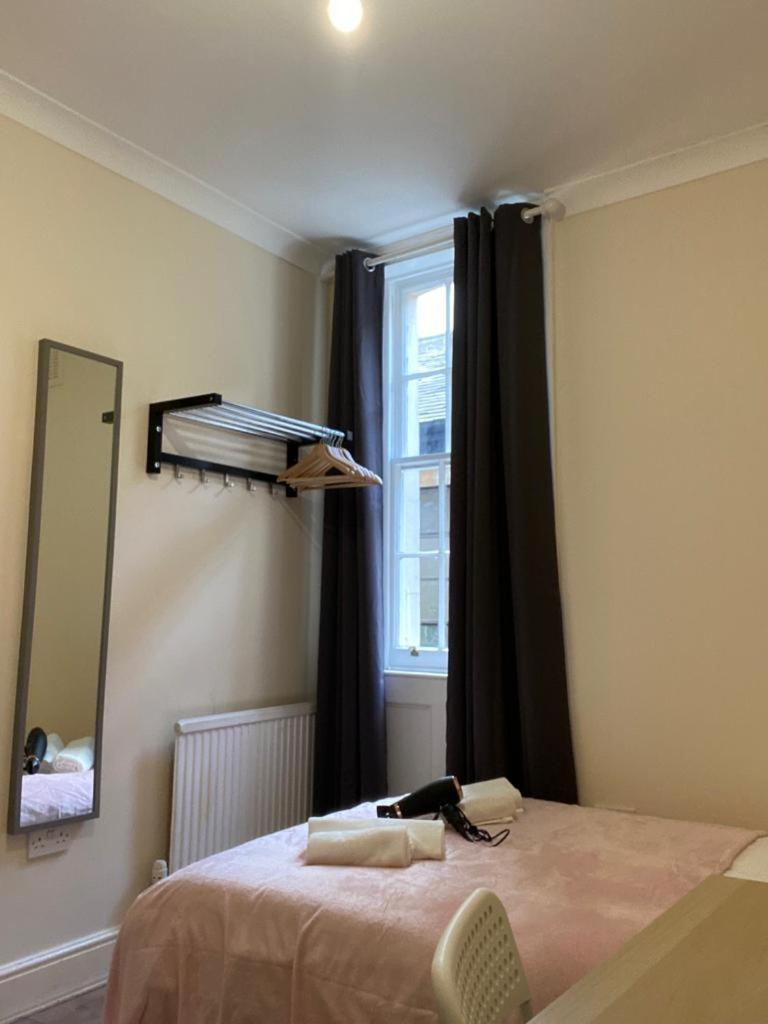 Lovely Private Rooms In Camden, Central Лондон Екстер'єр фото