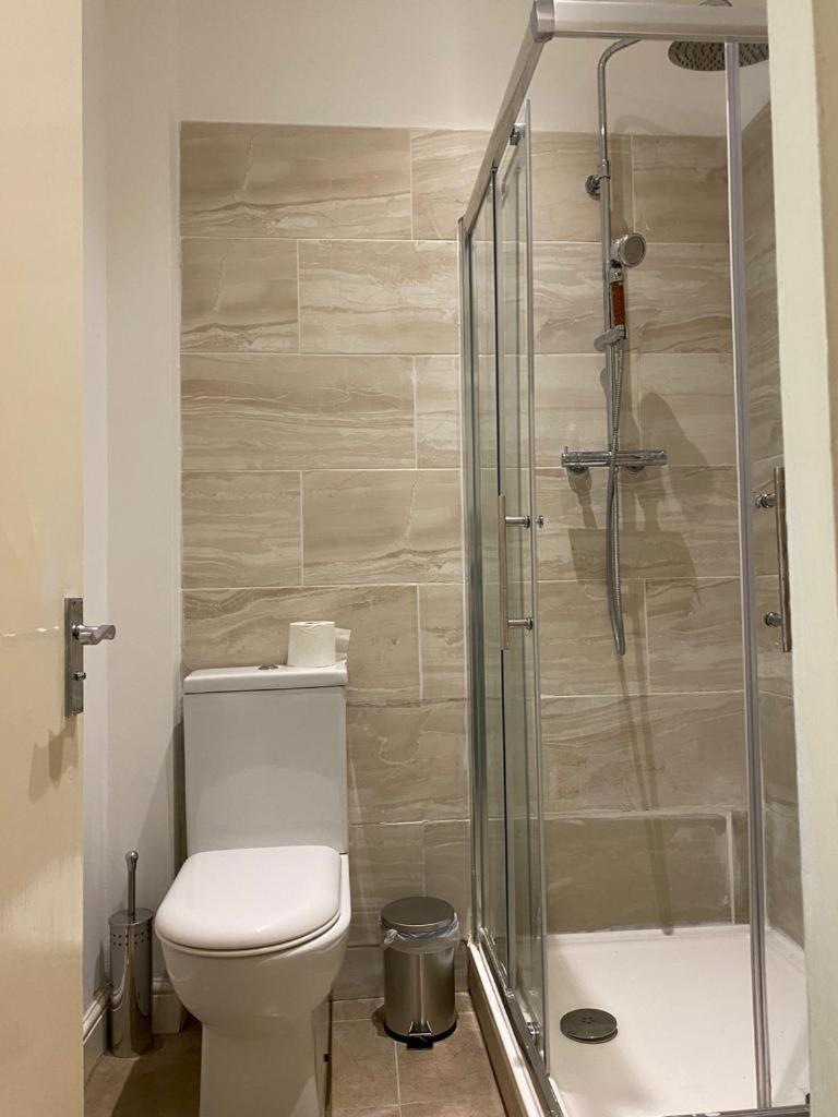 Lovely Private Rooms In Camden, Central Лондон Екстер'єр фото